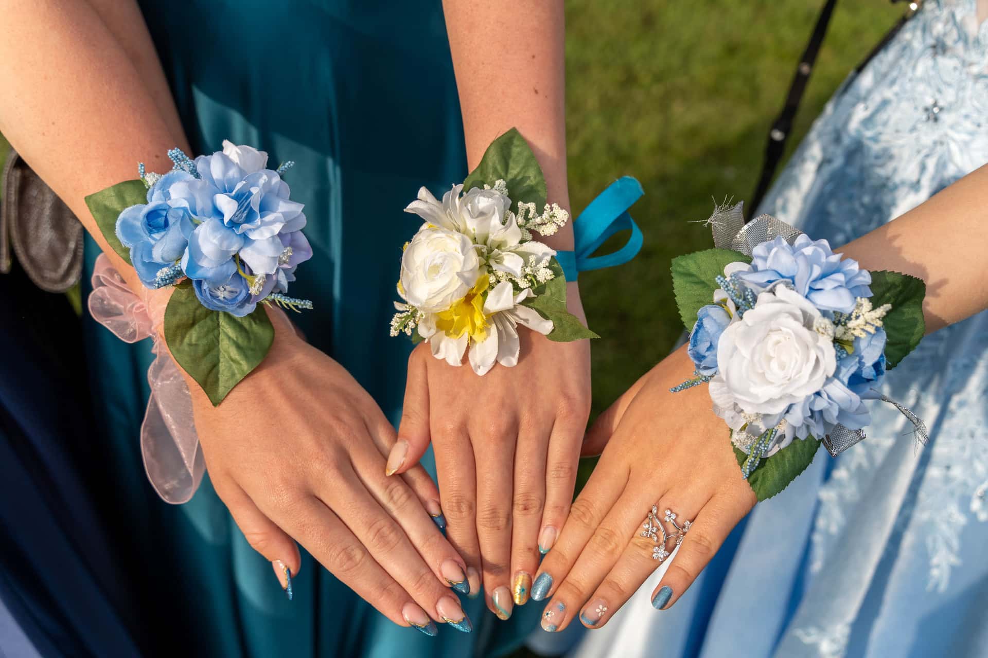 Graduation & Prom photography by Kaylan Kaptures